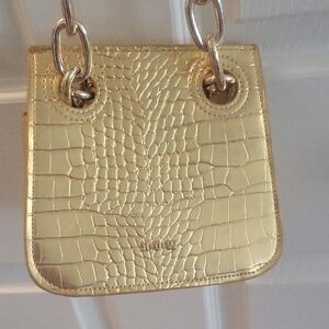 H.O.W. Gold Croc-Embossed Chain Shoulder Bag